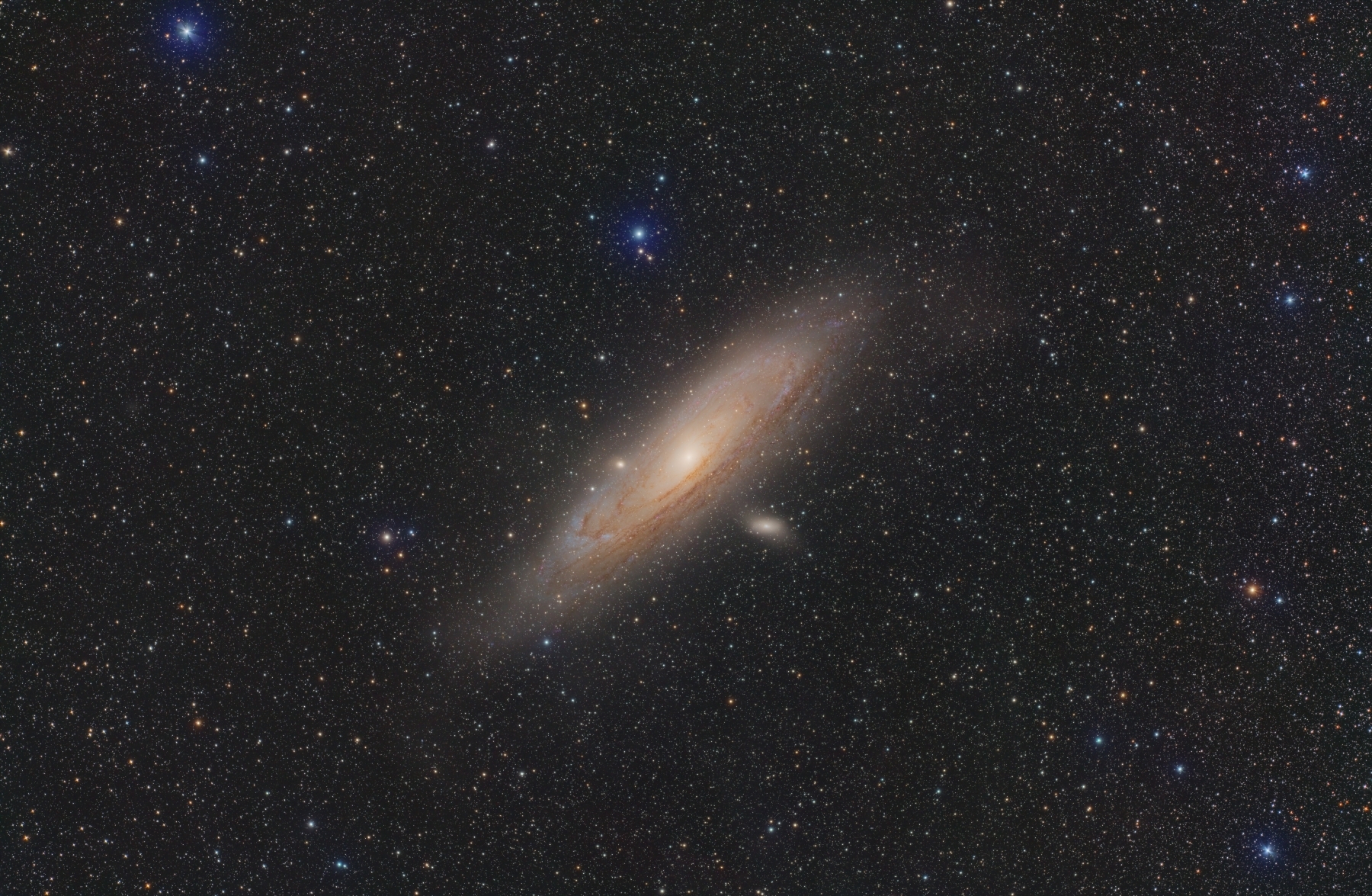 M31_REDCAT51_ASI6200